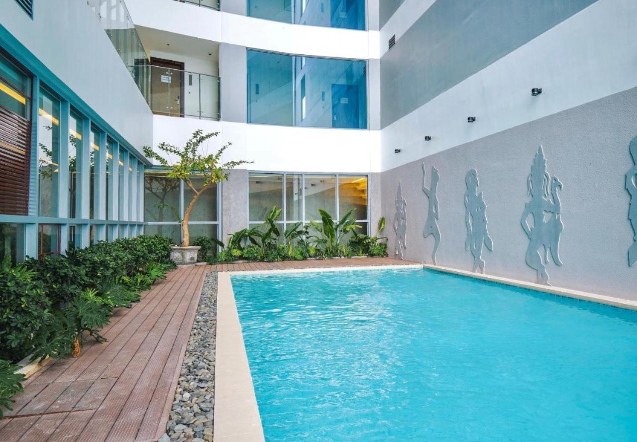 Panorama Sky Blue Nha Trang Aparthotel ภายนอก รูปภาพ