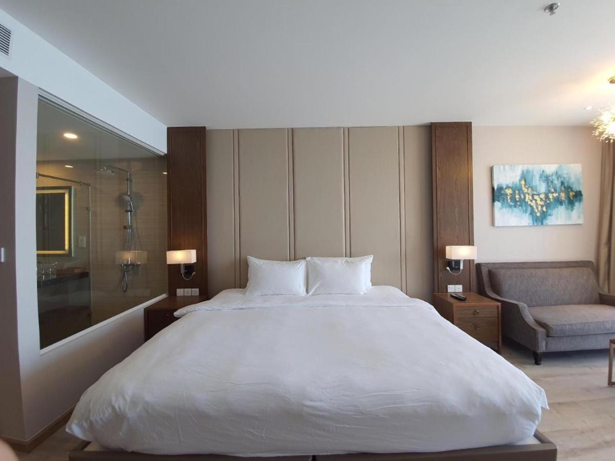 Panorama Sky Blue Nha Trang Aparthotel ภายนอก รูปภาพ